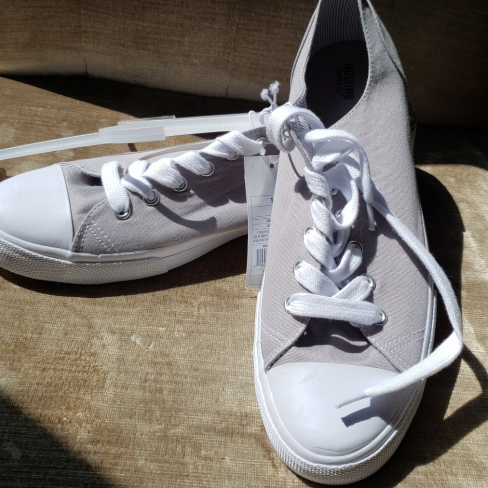 Men's shoes